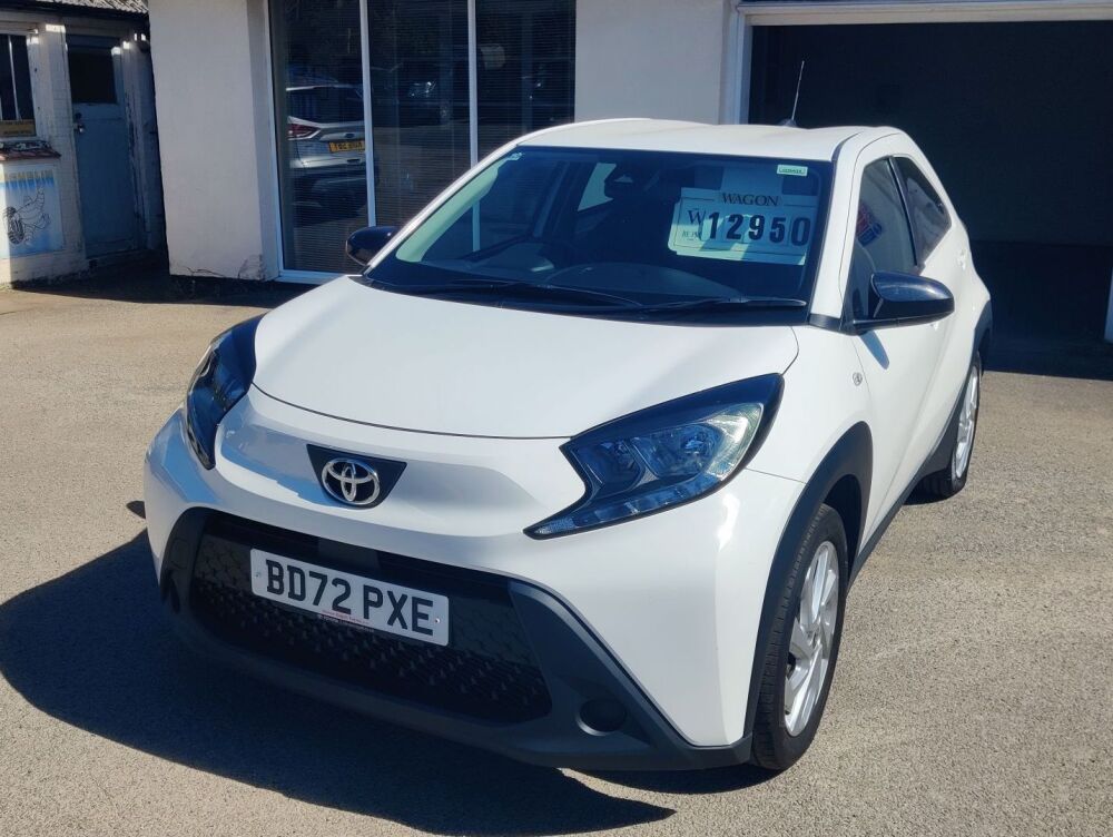 2022 White Toyota Aygo X  5 Door Automatic, one owner from new 48,739 miles