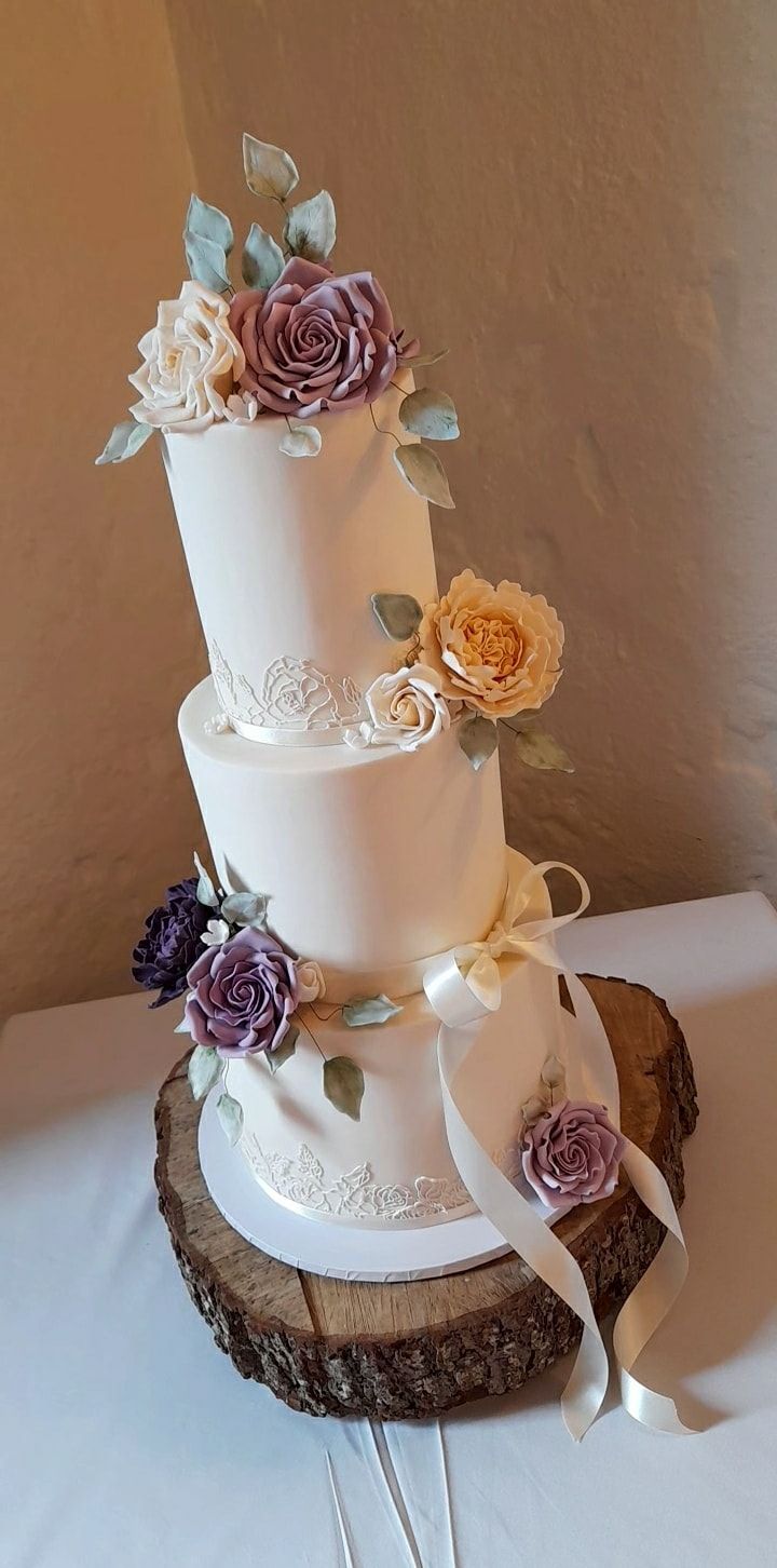 sugar flower wedding cakes Bristol
