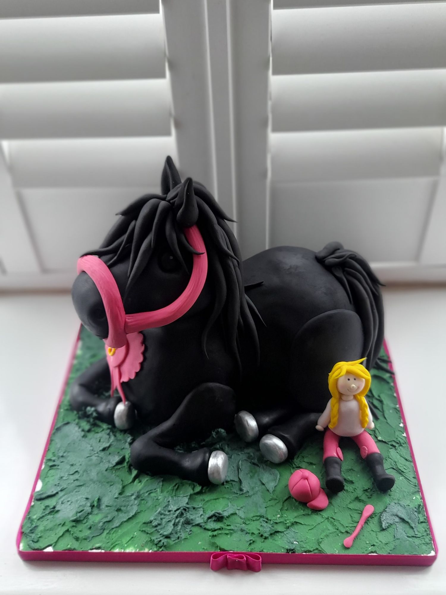 Pony cakes