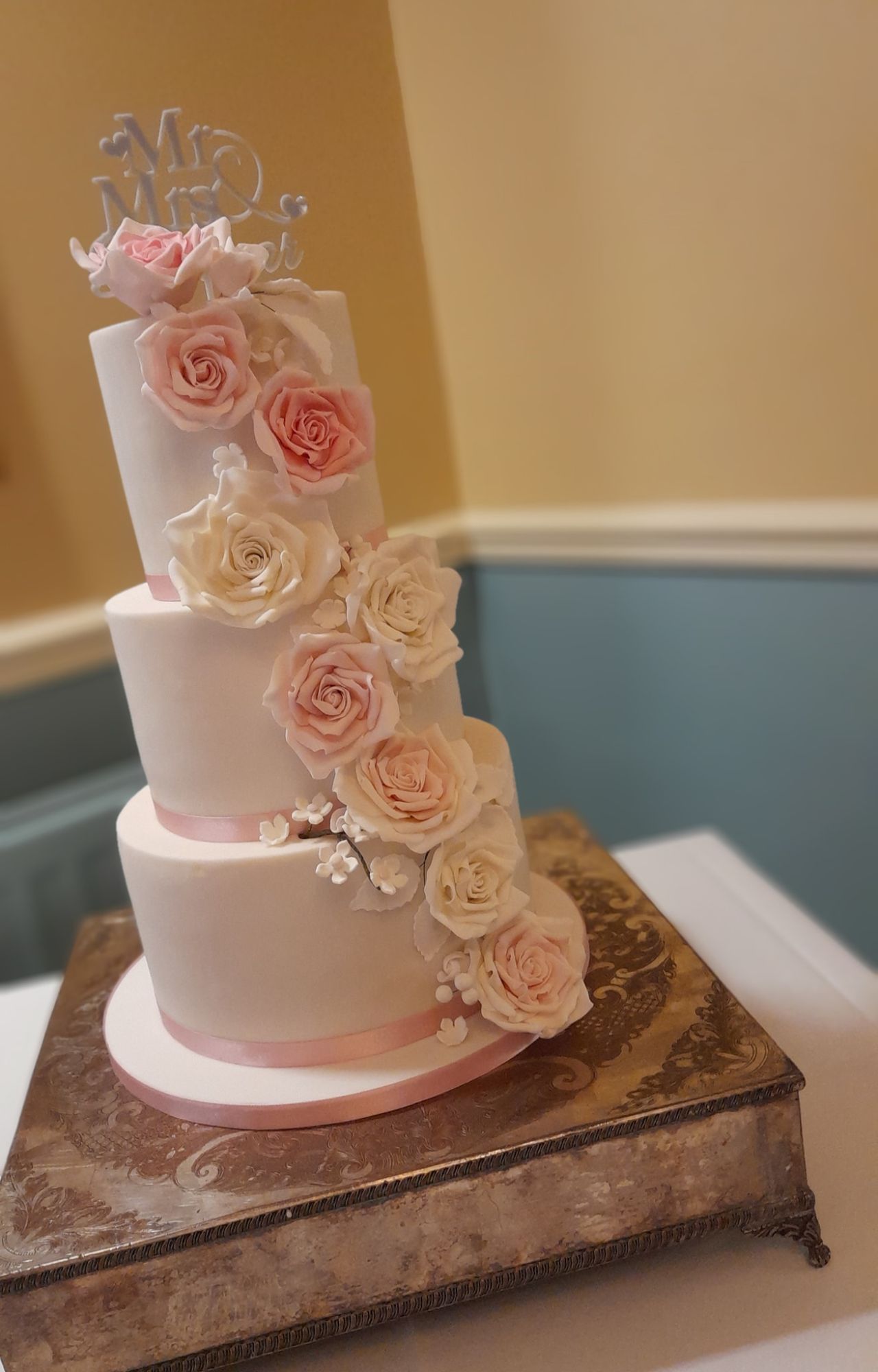 Navy wedding cakes