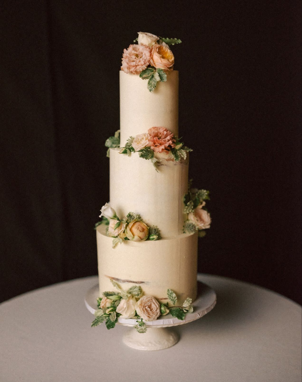  semi naked wedding cake