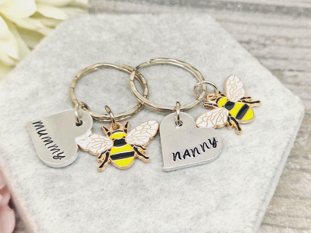 Mummy / Nanny Bee - Heart Keyring