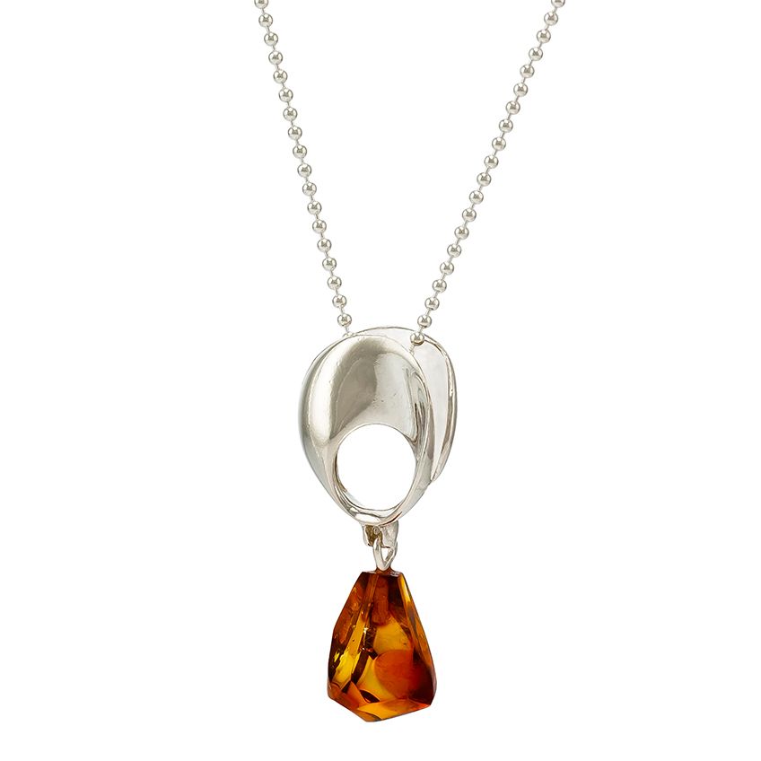 P081-237   Scandi Silver Cognac Amber Pendant