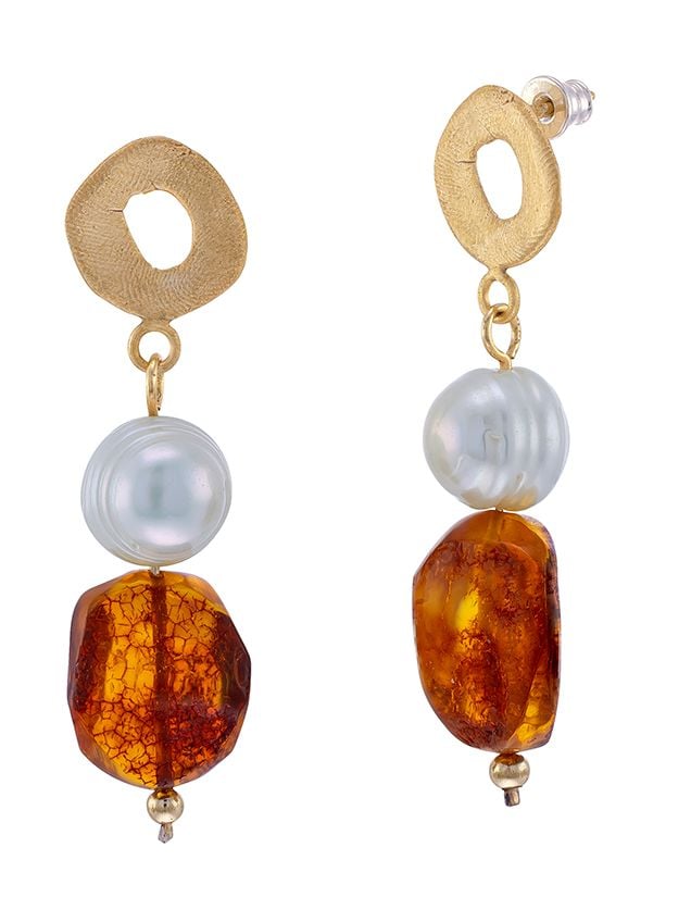 E106 - 415 Cognac Amber, pearl and gold  tone silver  circle earrings