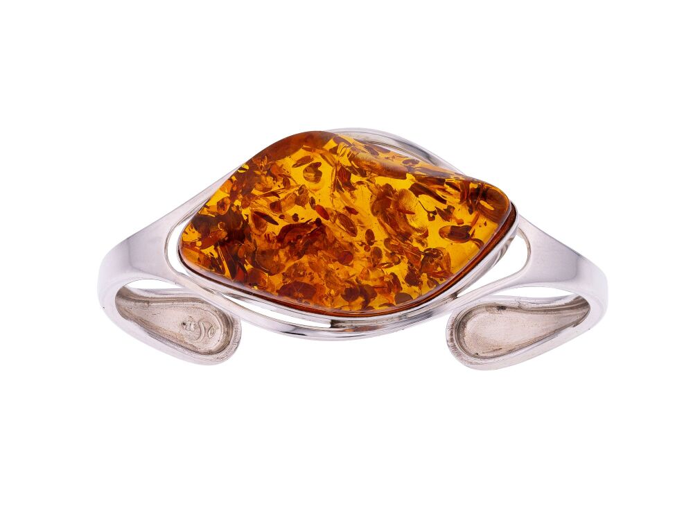 D047 - Unique Baltic Amber and sterling silver cuff bangle
