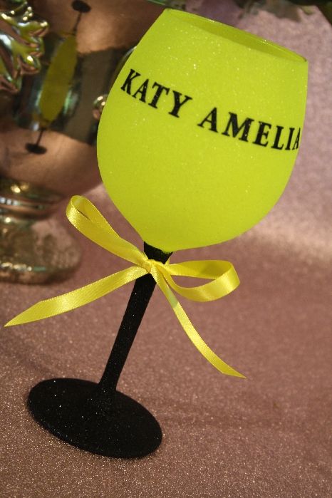 B: Full On Glitz Personalised Luxury Large Wine Glass