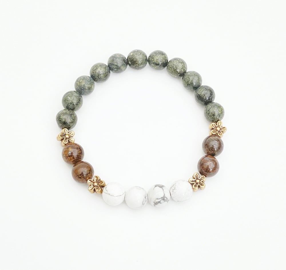 Bronzite, Howlite & Green African Jasper bracelet