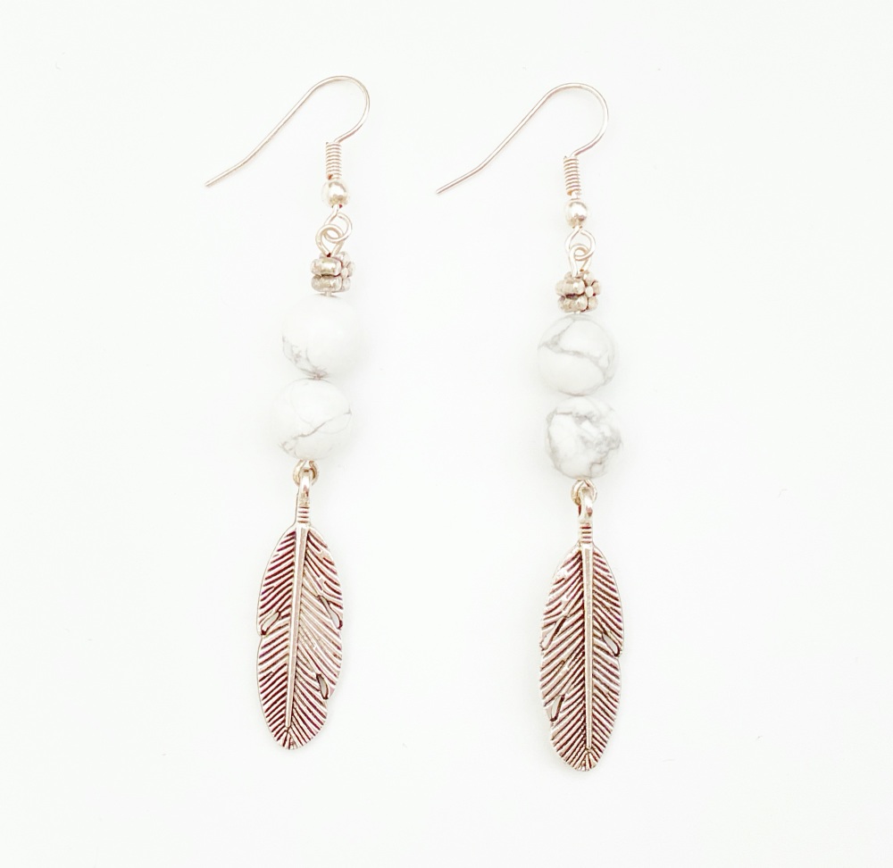 Howlite & Leaf earrings