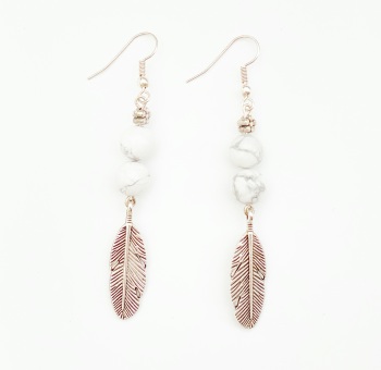 Howlite & Leaf earrings