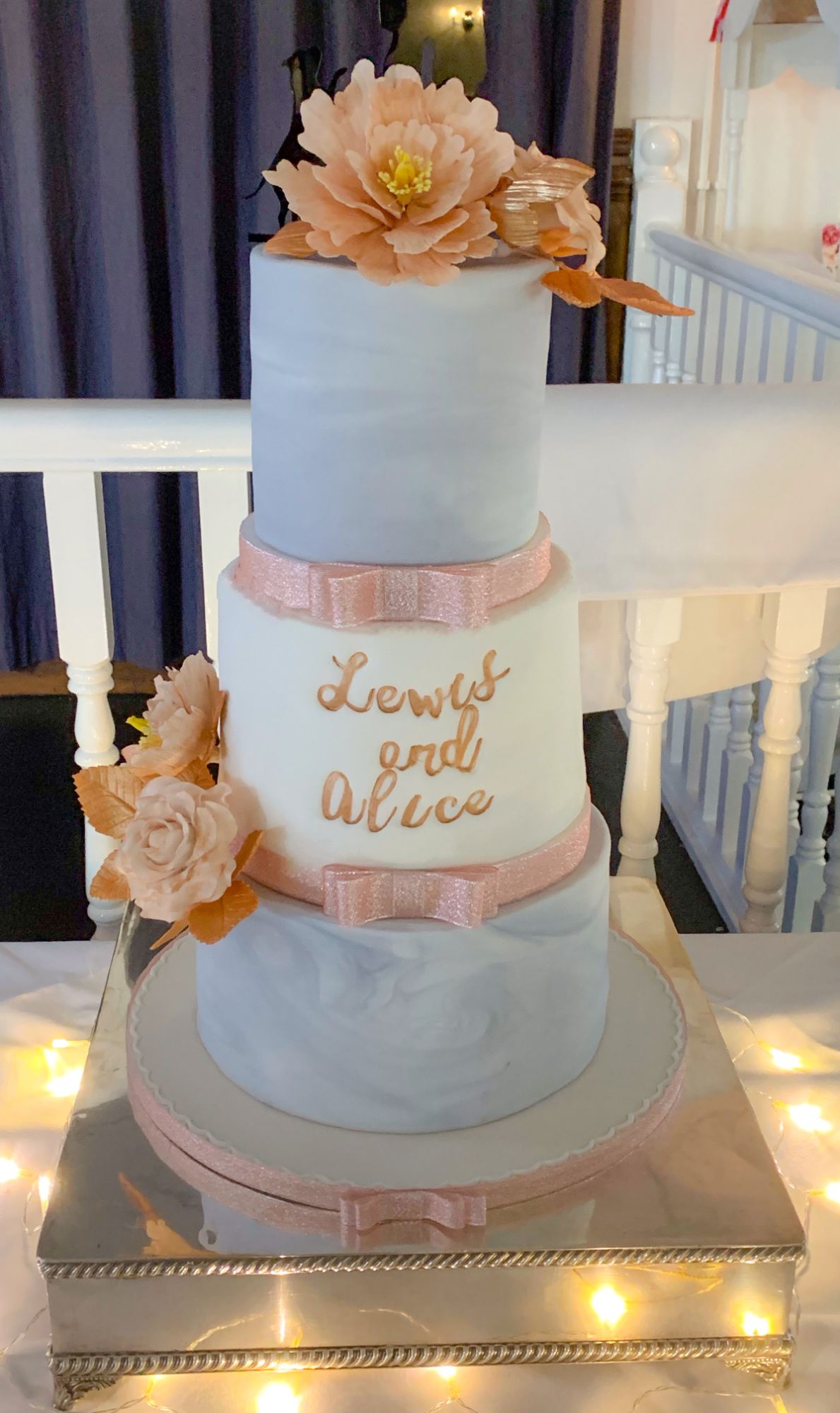 alice and lewis wedding cake