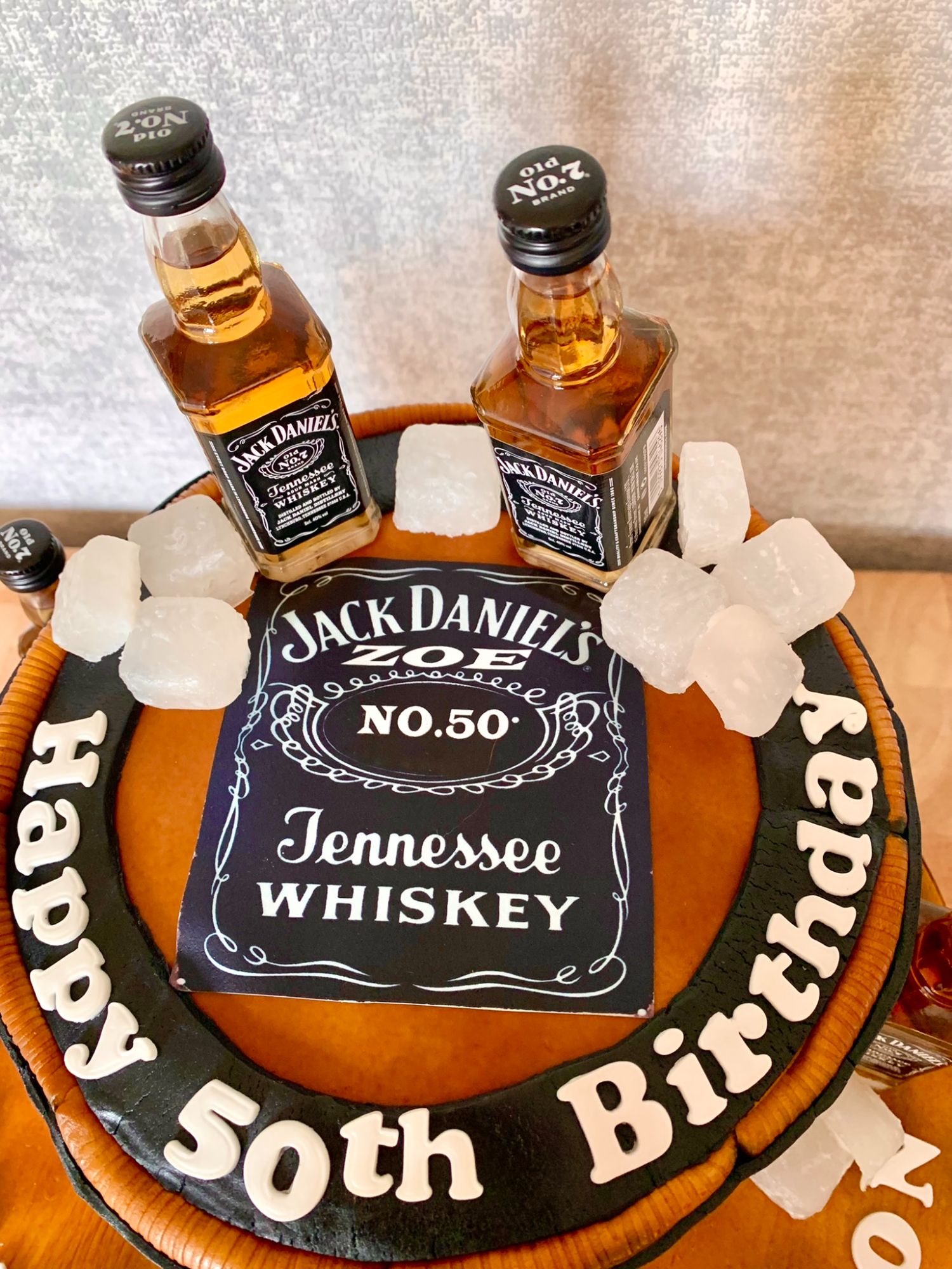 jack daniels cake top