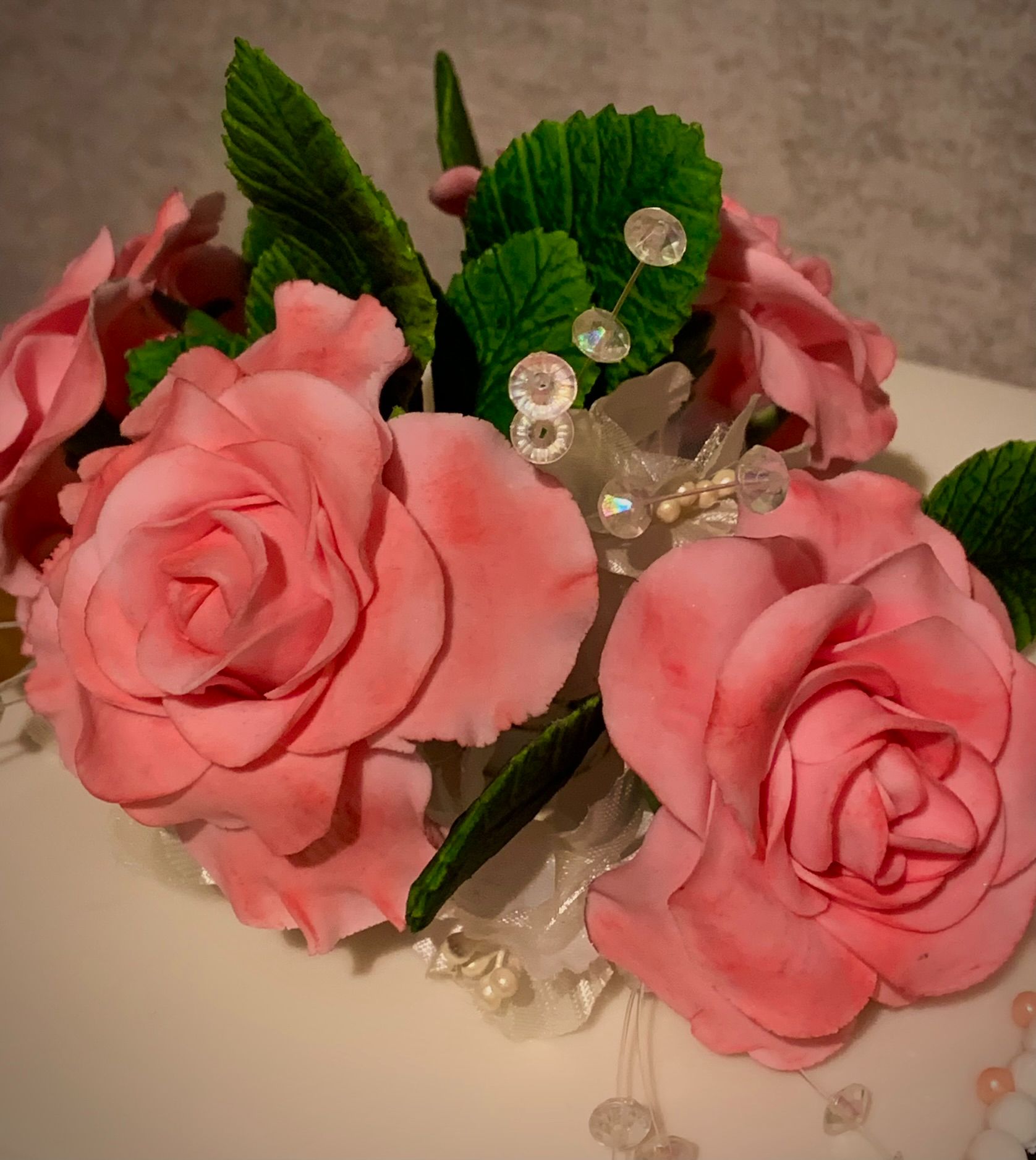 ruby photo cake roses