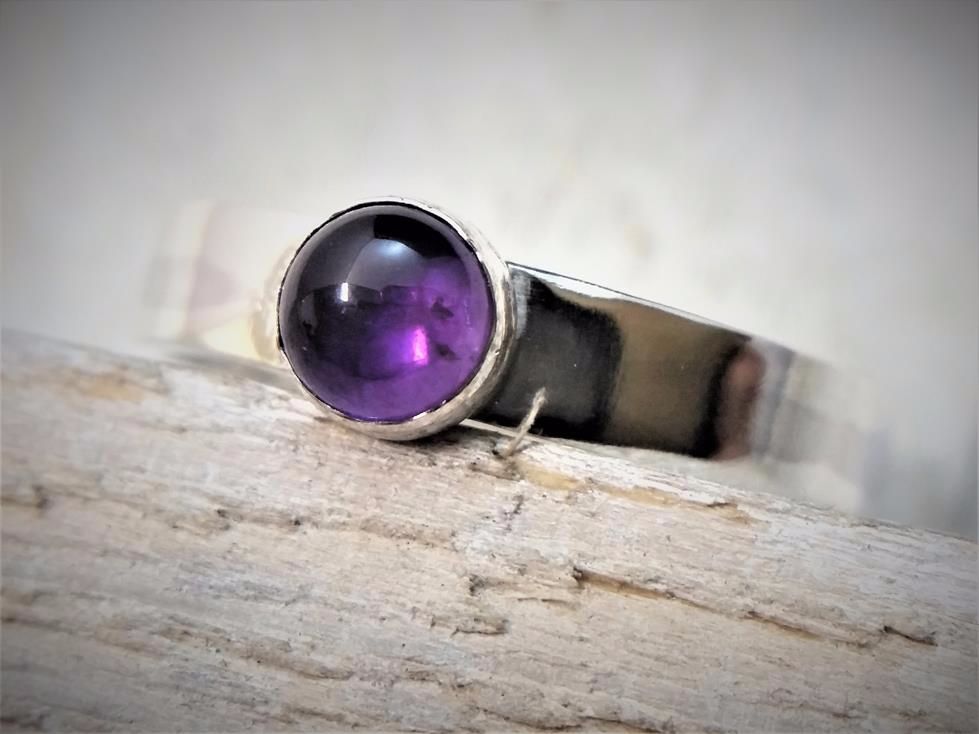 Sterling Silver 5mm Amethyst Cabochon Ring