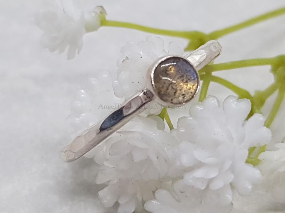 Sterling Silver Ring - Round Stacking Ring with 5mm Labradorite Cabochon