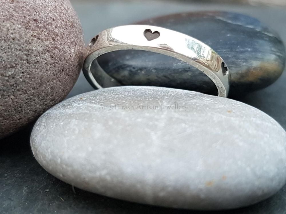 Sterling Silver Ring - Alma Collection - Stamped with Hearts all Round