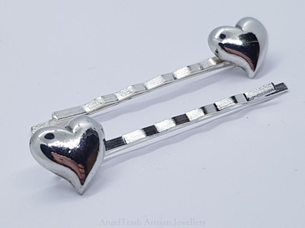 Hairclip - Pewter Playful Heart Hairclip - Sold in Pairs