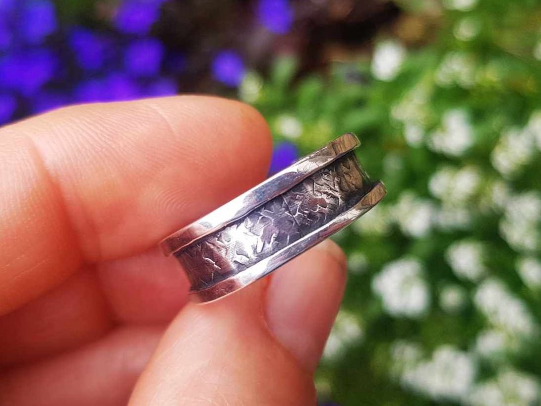Ring - Sterling Silver - Textured Channel Ring - Size U