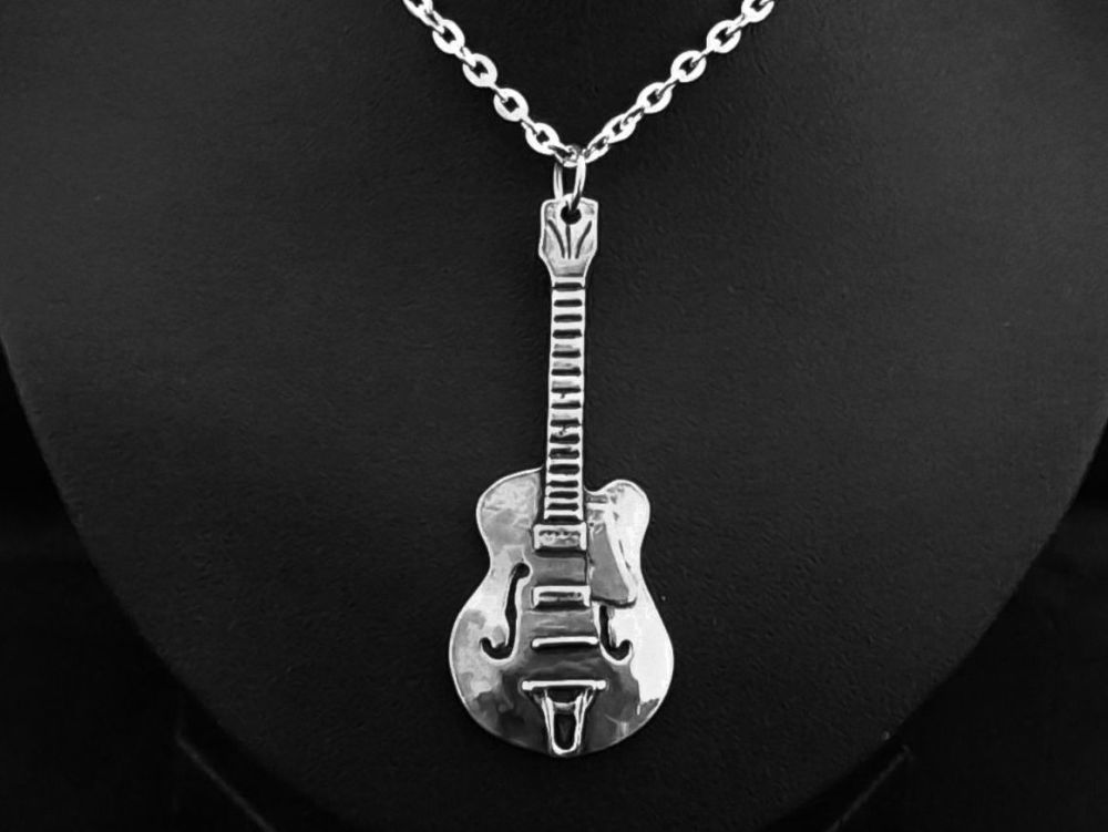 Necklace - Pewter - Guitar Pendant 