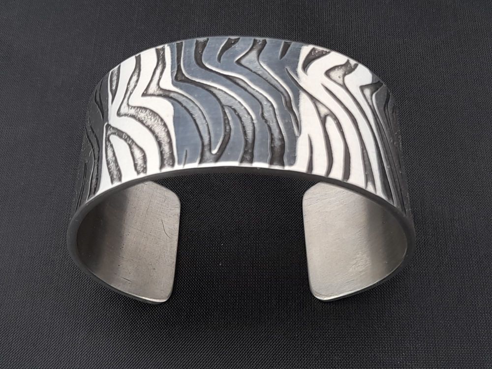 Bracelet - Pewter Wide Cuff Bracelet with Zebra Print Pattern