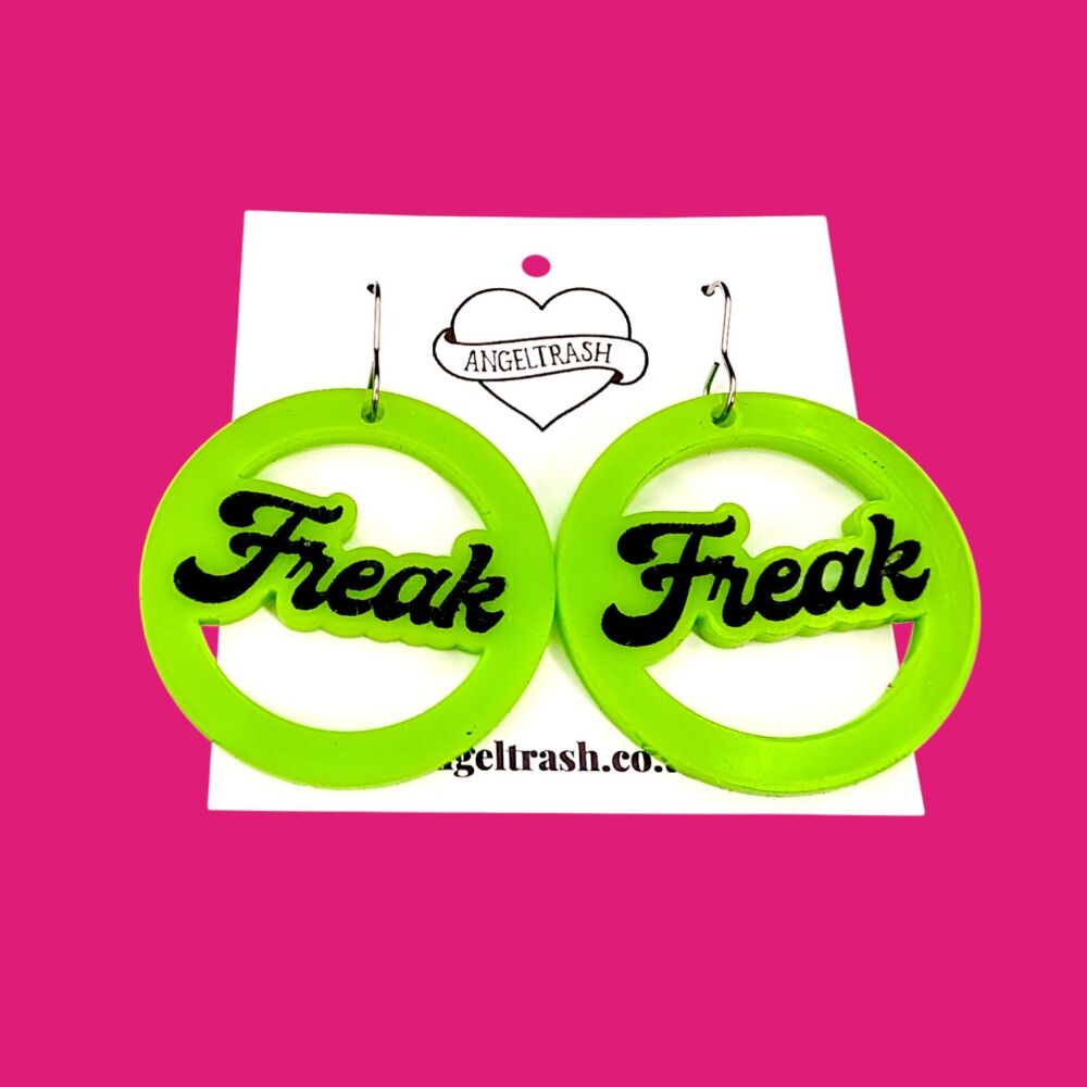 Name Earrings -Circle Shape - PinUp Font - Text: Freak - You Choose Colour
