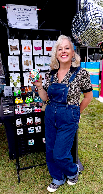 AngelTrash in action