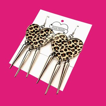Spikey Heart Earrings - Leopard Print