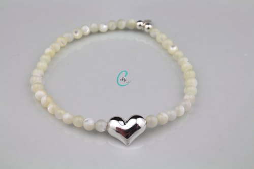 Mother of pearl stretch heart bracelet | Summer Loving | CeFfi