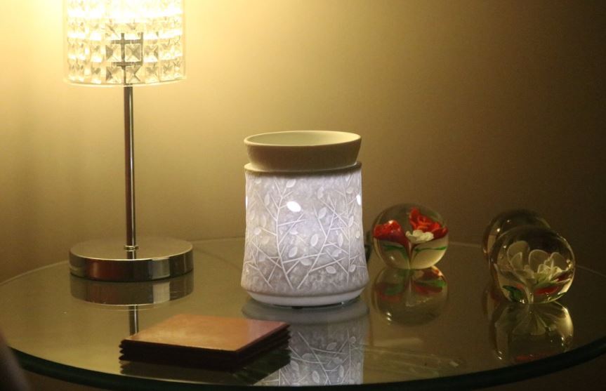 crystal woods scentsy warmer styled wick free scented candles