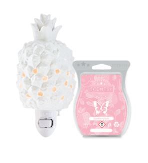 QUEEN SCENTSY CANDLE