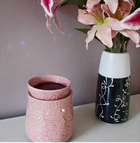 crackling rose scentsy warmer