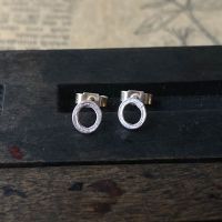 Tiny 'O' Studs 