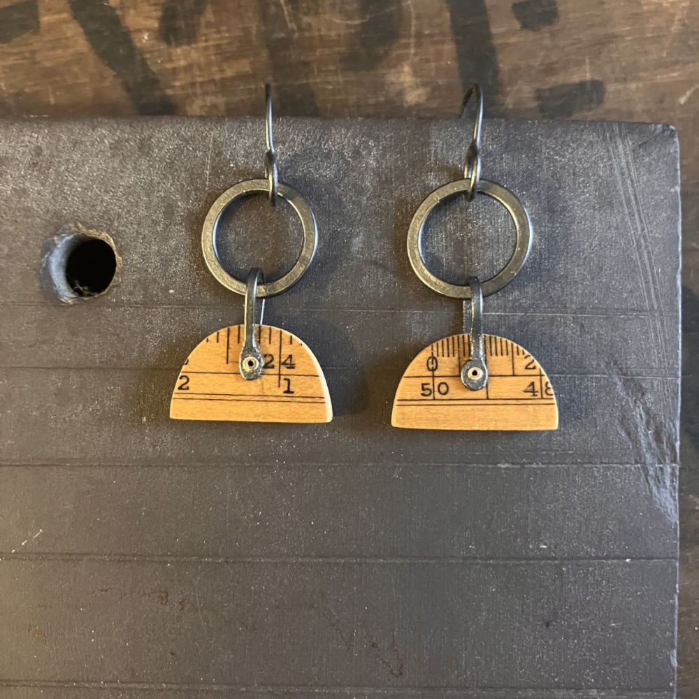 Circle Outline + Ruler Arc Earrings