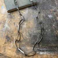 Raindrop Links Necklace