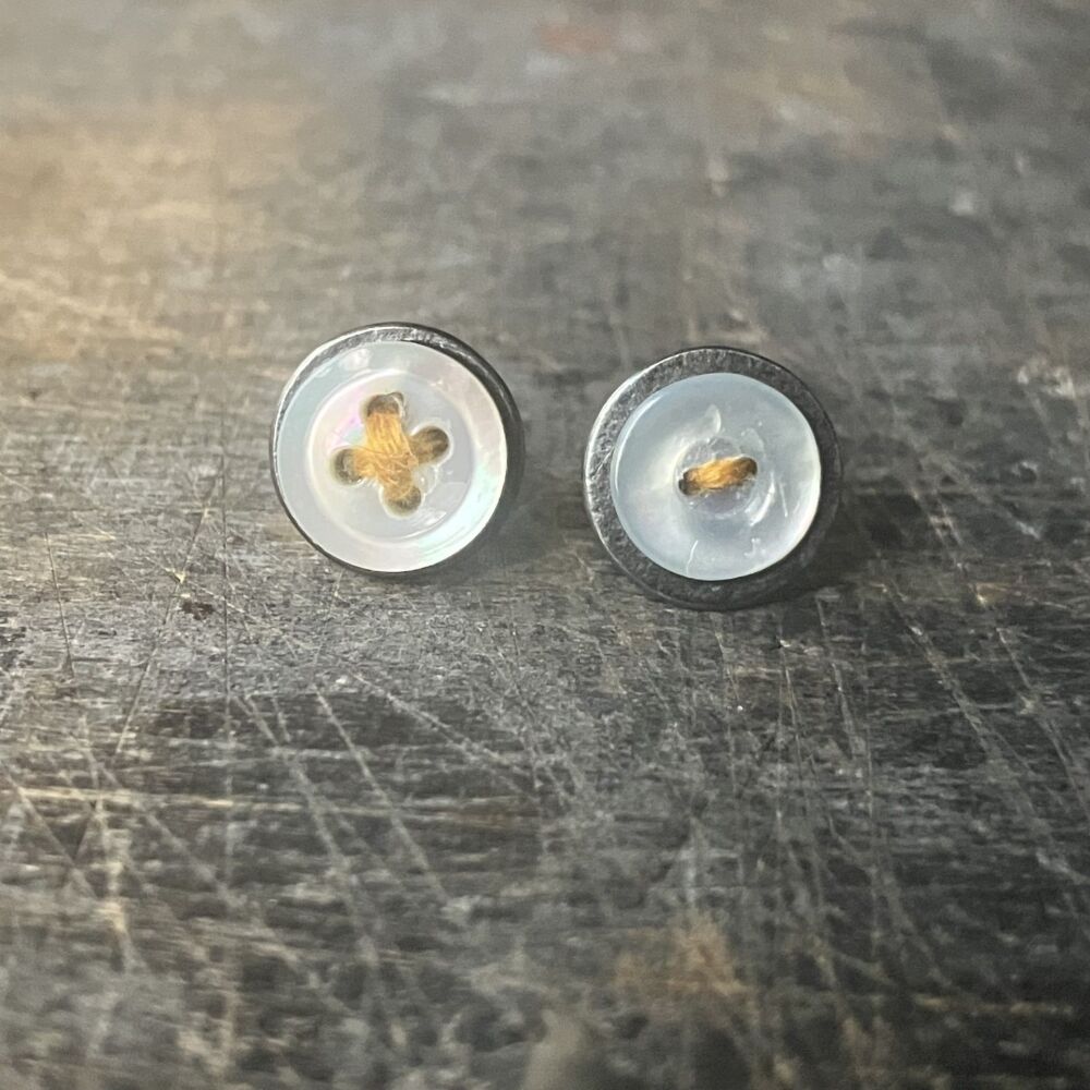 Mother of Pearl Button Studs