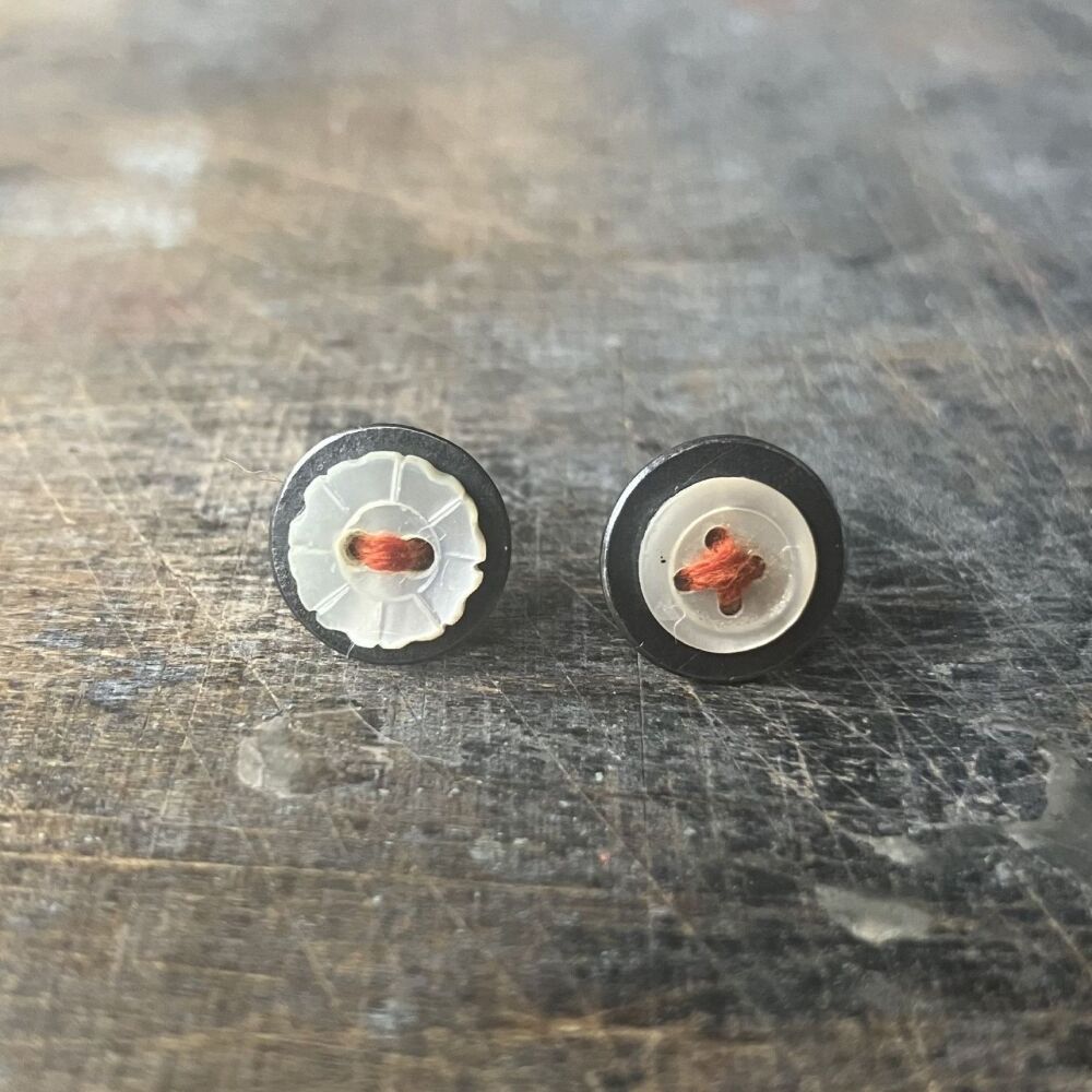 Mother of Pearl Button Studs