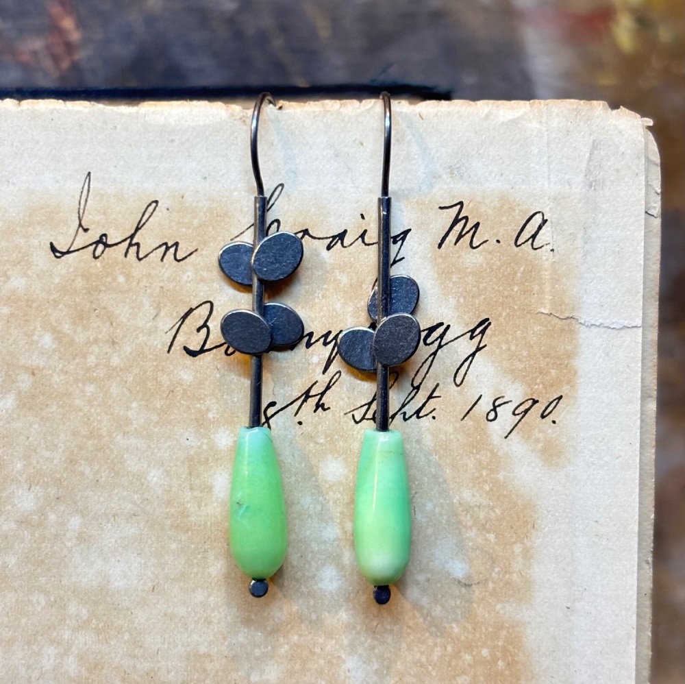 Ovals, Sticks + Stones