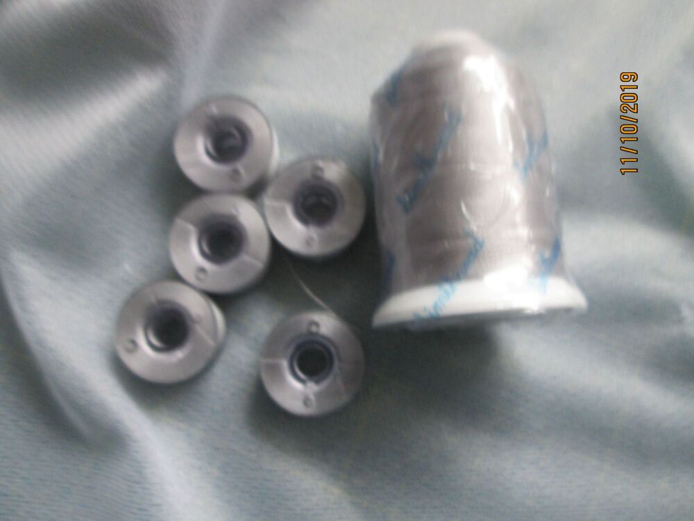  <!-- 009 -->PREWOUND SIZE A BOBBINS - SILVER 005- price per 6 bobbins
