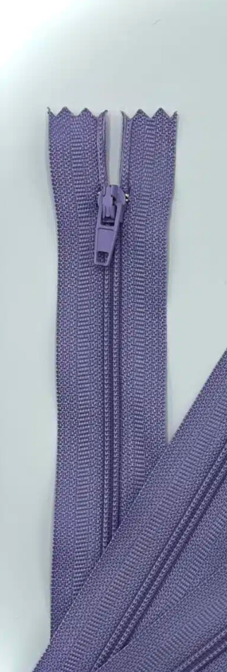  25cm (10inch) LILAC closed end nylon zip