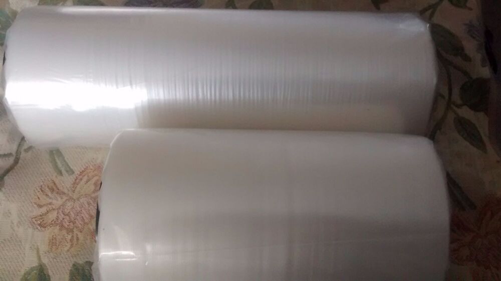 Soluble film , 10m x 20cm ..... 35 micron topping or lighter hooping, not for lace