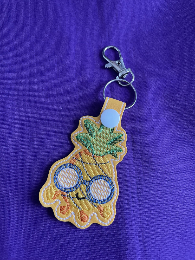 ***FREEBIE*** ITH Sketchy Pineapple Keyring Digital Download Machine Embroidery Design File 4X4 Hoop