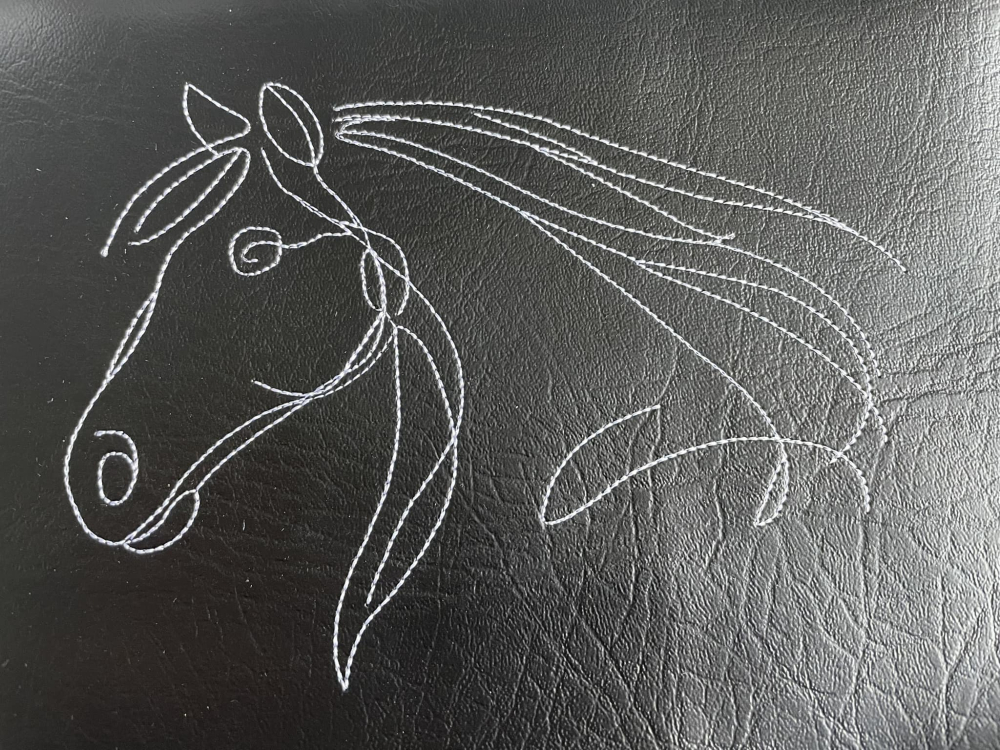 In The Hoop 1 Colour Line Drawn Horse Head Digital Download Machine Embroidery Design File 4x4, 5x7, 6&times;10 and 8&times;12 Hoop Included