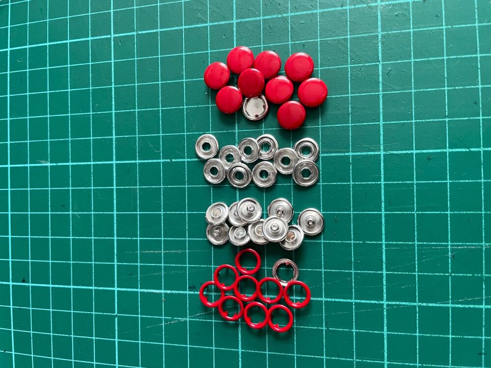 9MM Metal Snap Fastener Red Pack of 10 Sets