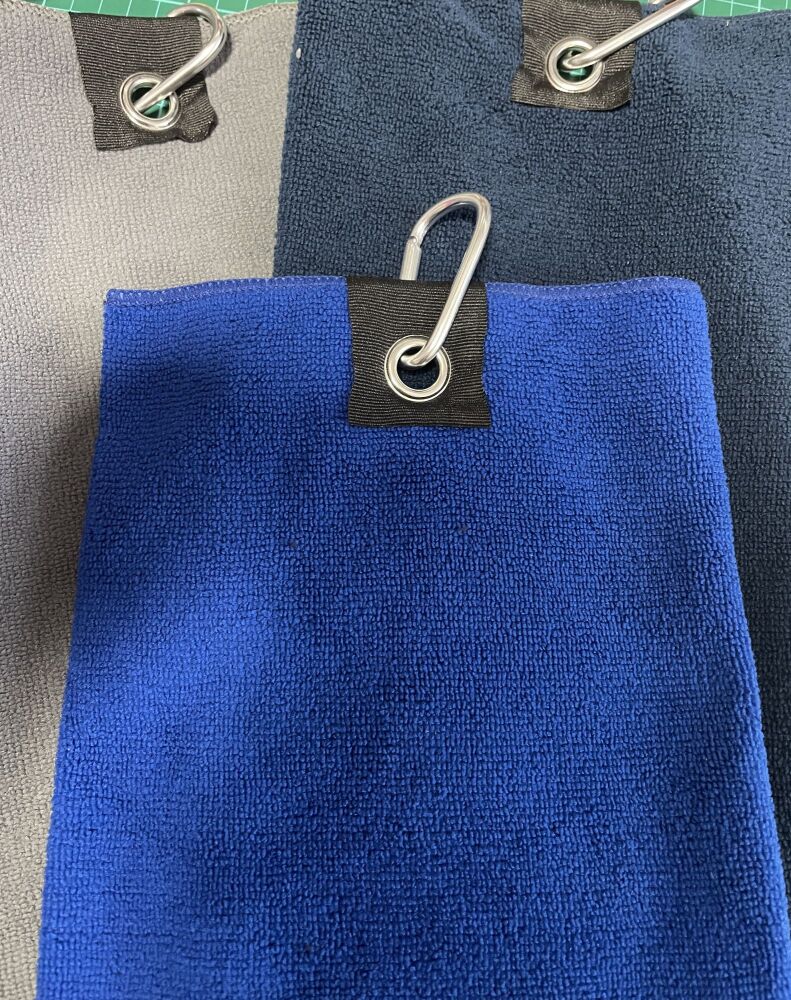 LARGE TRI FOLD GOLF TOWEL ROYAL BLUE 002