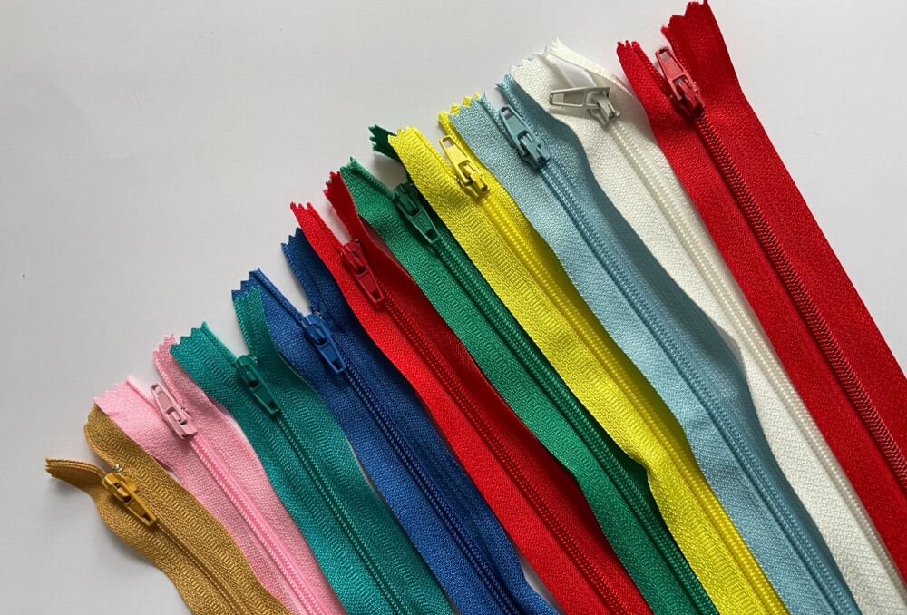 25CM MIXED SET 2 #3 closed end nylon zip 10PK