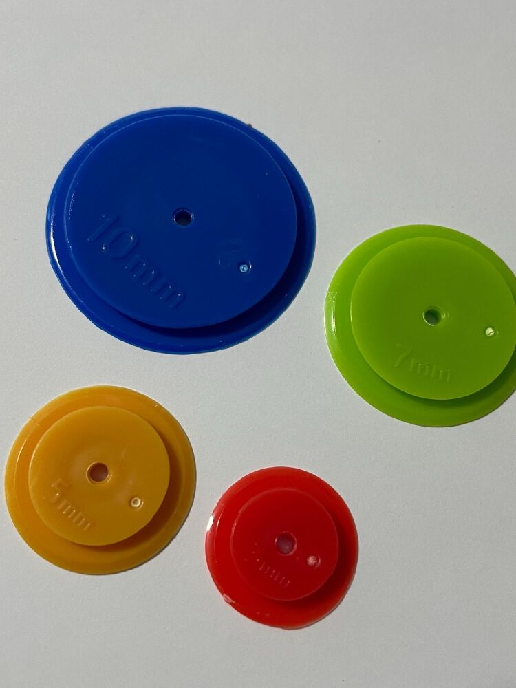 4pcs Sewing Scan Wheel - Various Sizes 3mm/5mm/7mm/10mm for Handicrafts and Patchwork, Durable Plastic Marking Ruler