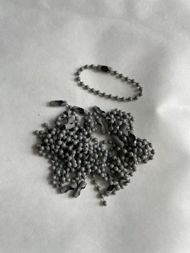 Chains for your hanging embroideries packs of 20 chains GREY COLOUR