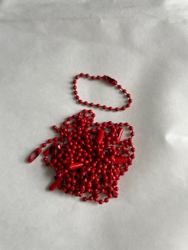Chains for your hanging embroideries packs of 20 chains RED COLOUR