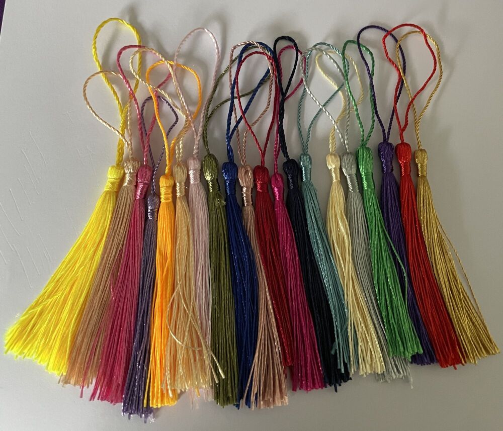 New Product 20pk of 13cm tassels