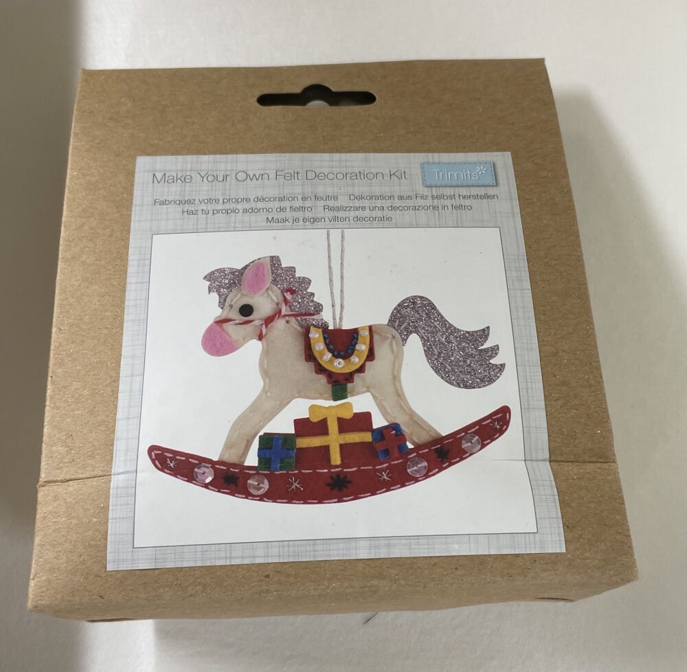 Make your own felt rocking horse hanging decoration