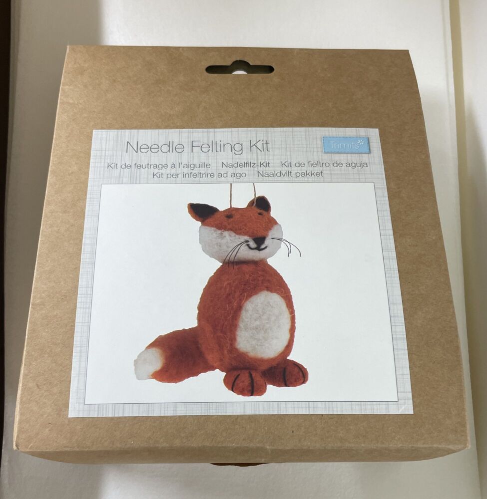 Make your own fox needle felt decoration